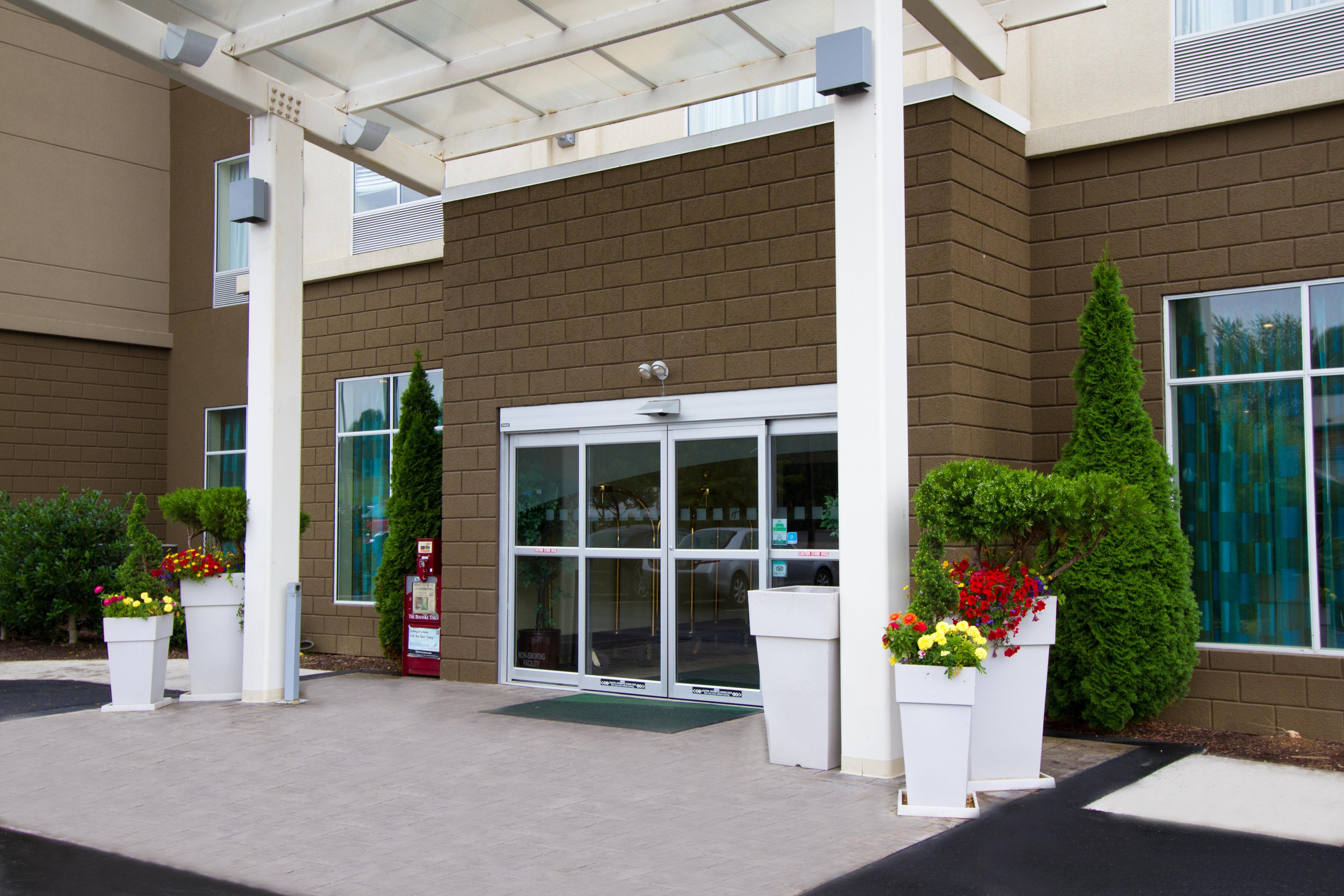 Holiday Inn Christiansburg Blacksburg By Ihg Exteriér fotografie